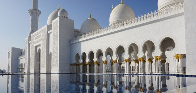 Abu Dhabi grad u kojem se isprepliću prošlost, sadašnjost i budućnost