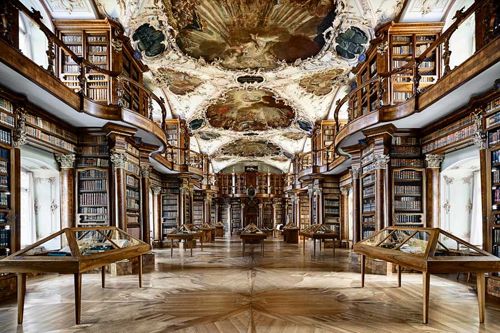 Knjižnica opatije St. Gallen