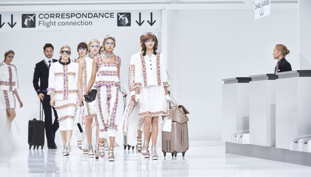 chanel-airlines-ss-2016-1