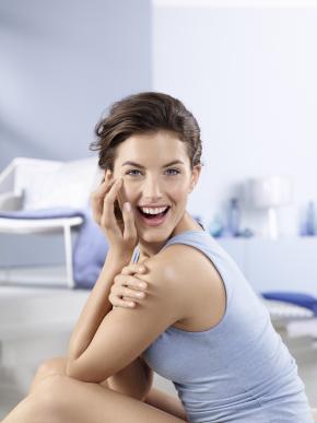 nivea-care-1