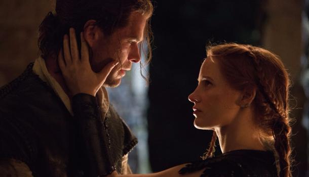 lovac-ledena-kraljica-1