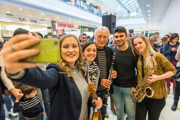 fanovi-oliver-dragojevic-3