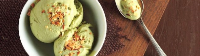 Sladoled od matcha zelenog čaja