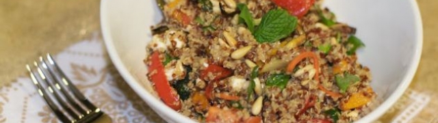 Delicious quinoa salad with roasted vegetables