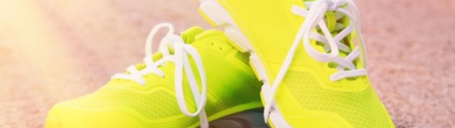 Trik s palcem otkriva prave tenisice za trčanje