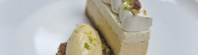 Cheesecake s limetom i pistacijem: najpoželjniji kolač na svijetu