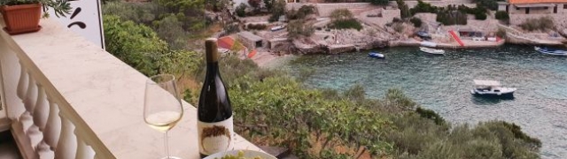 Upoznajte novo vino korčulanske vinarije Bačić –  fantastičnu Malvasiju dubrovačku 2021!