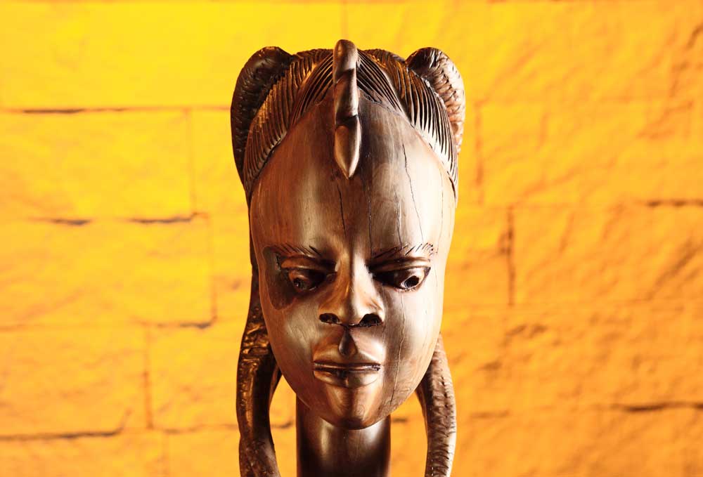 nigerija atrakcije drvena maska