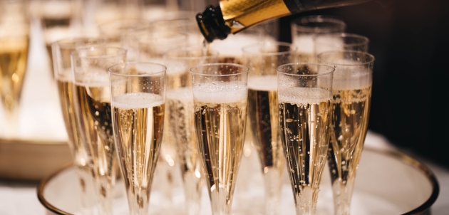 Mala škola šampanjca koja će donijeti još veći užitak u obožavanim mjehurićima