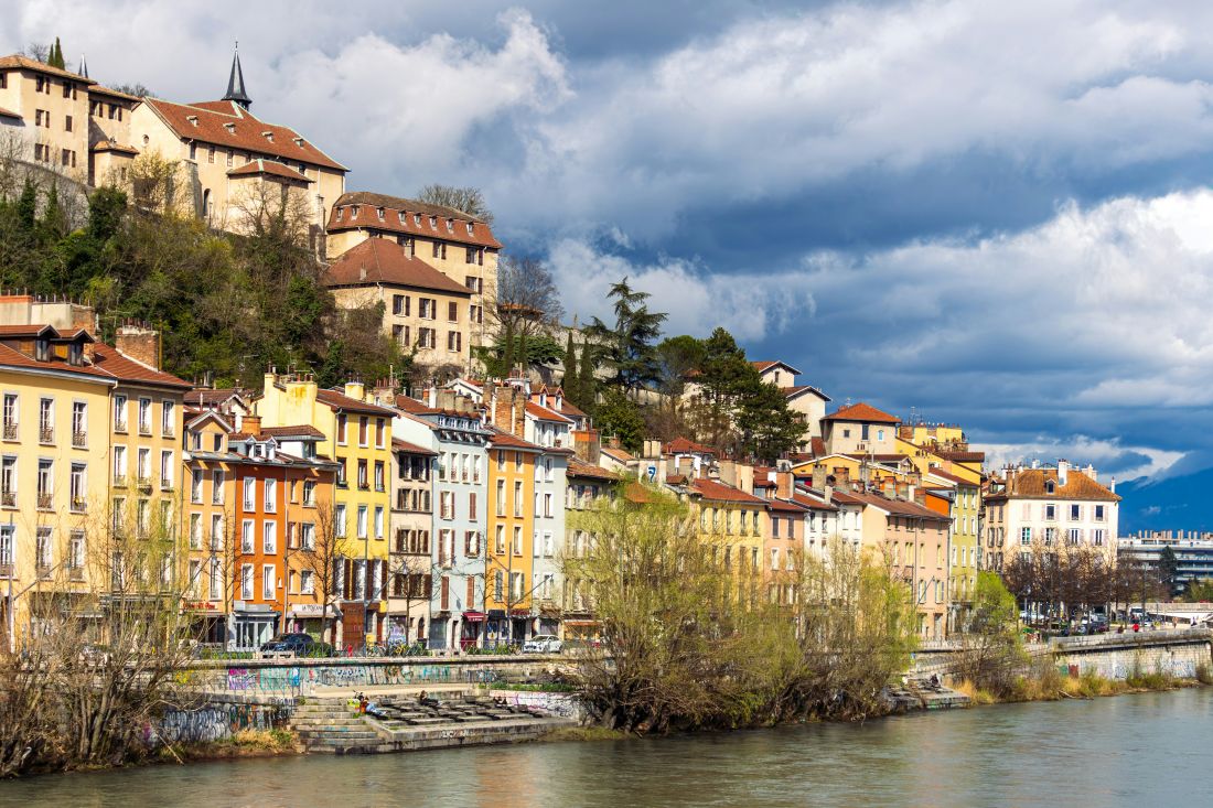 grenoble francuski grad alpe