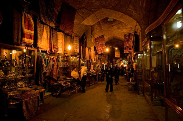 bazar isfahan