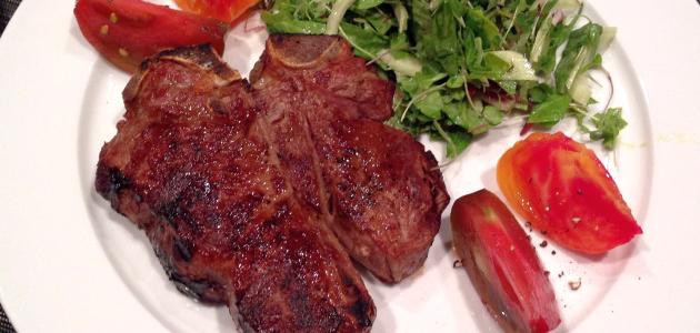 Kotlet od volovskog mesa – Porterhouse steak specijalitet koji se traži