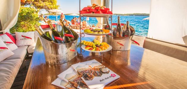 Hula Hula Hvar – jesmo li stigli u raj?
