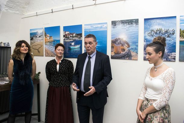 otvaranje-izlozbe-hvar-5