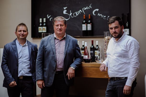 cmrecnjak-novak-stampar