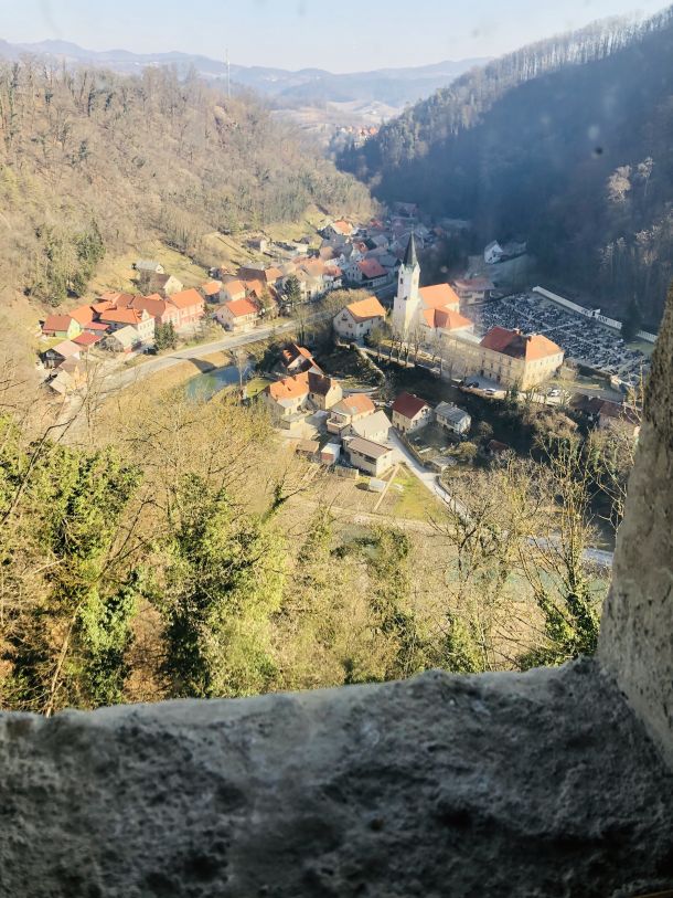 pogled iz dvorca