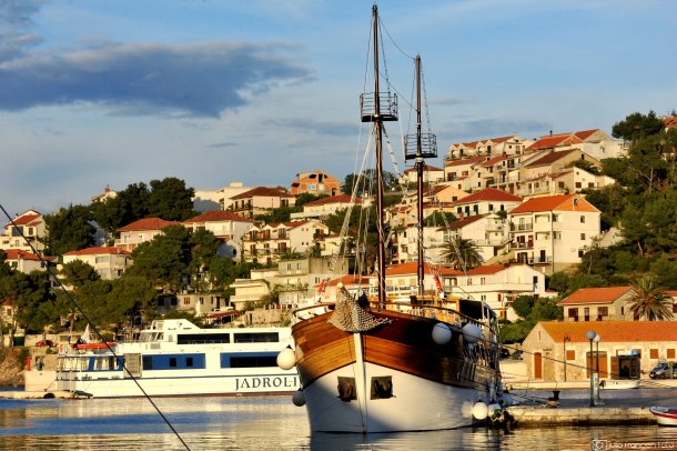 jelsa-hvar-1