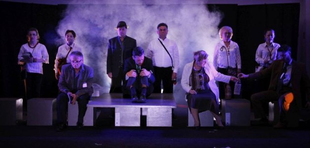 Kazališni spektakl ispred zagrebačke Mamutice