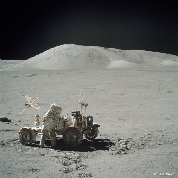 apollo-missions-to-the-moon-4
