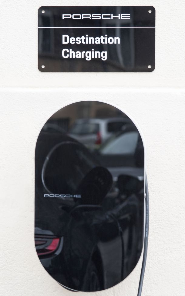 porshe-punionica-esplanade-2