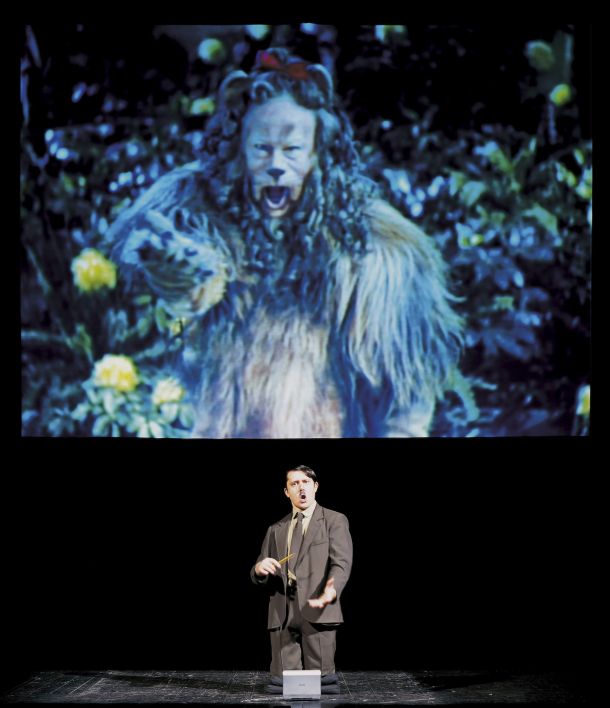 monoplay him predstava