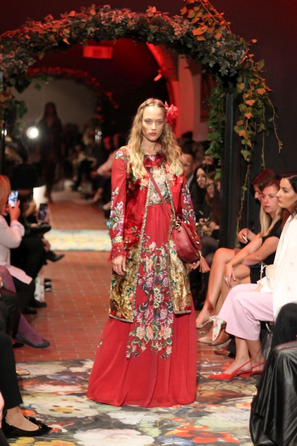 hippy-garden-neverstopchanging-revija-5