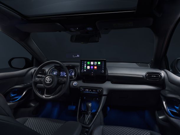 toyota-yaris-combo-2