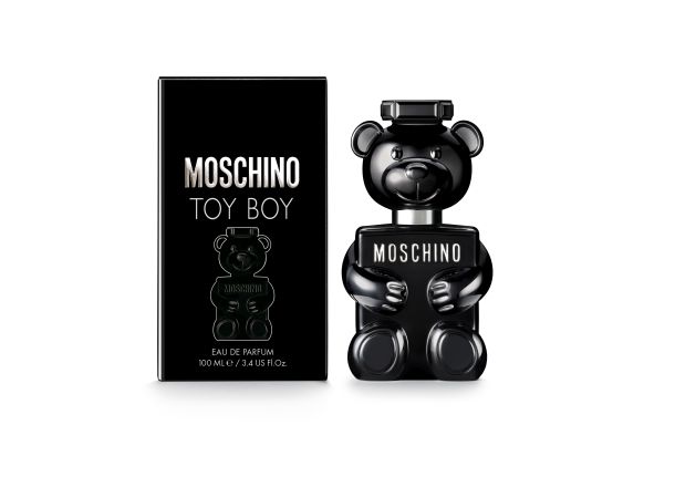 toy-boy-miris-moschino-1