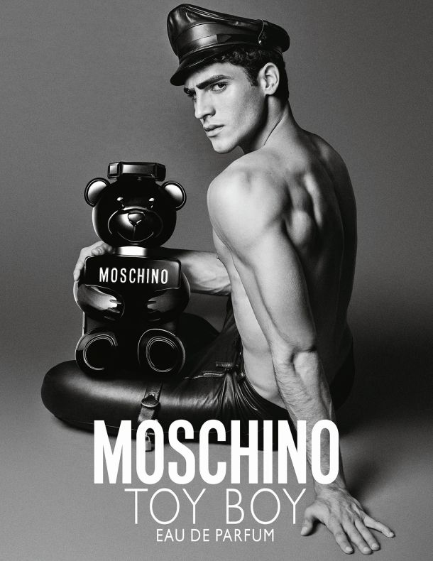 toy-boy-miris-moschino-2