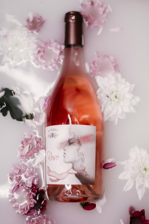 Kutjevo rose vino 2019