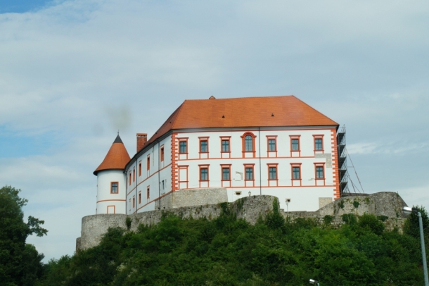 slavonski grad ozalj