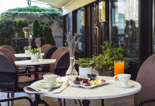 02-le-bistro-esplanade