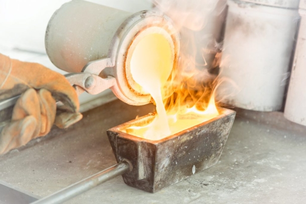 Pomellato zlato zlatni nakit