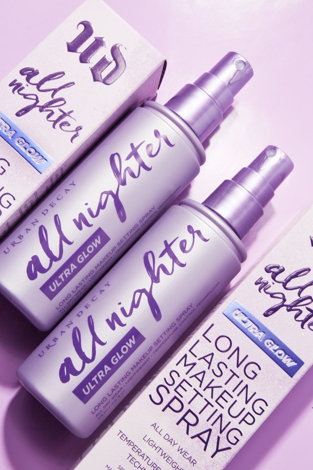 fiksator sminke All Nighter Ultra Glow