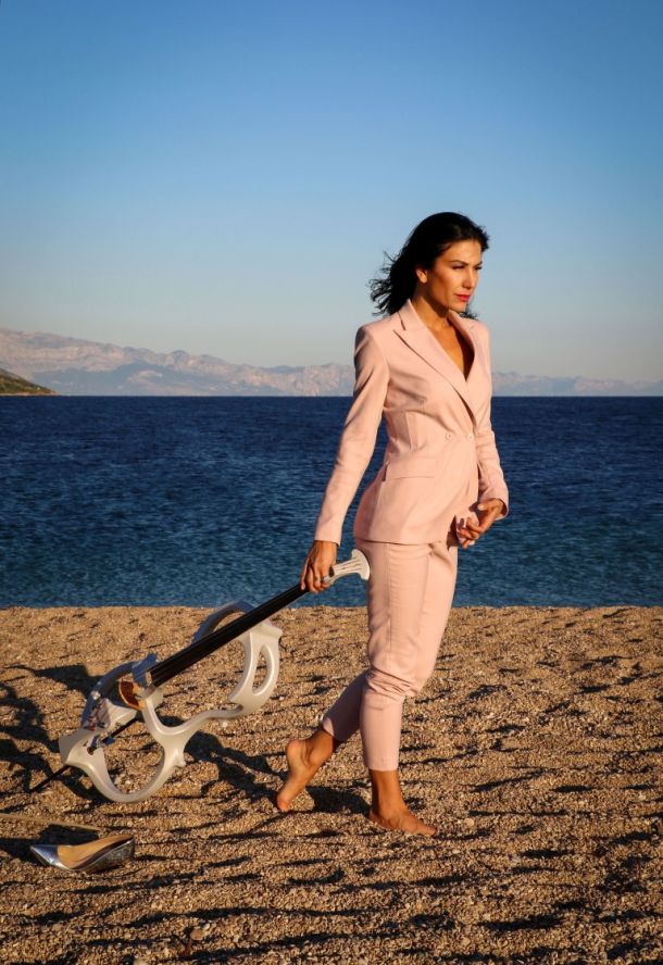 ana-rucner-klasicna-bol-5