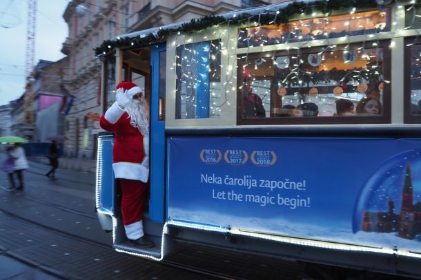 knjiga-advent-zagreb-1