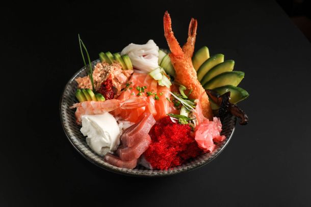 sushi bar manga Chirashi O_makase