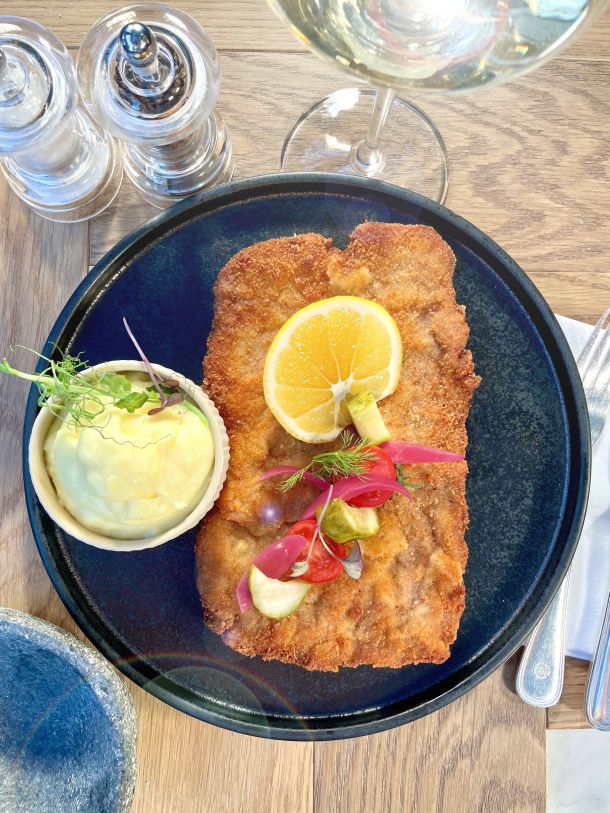 01-becki-odrezak-s-pire-krumpirom