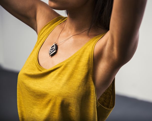 bellabeat-leaf-urban-pametni-nakit-1