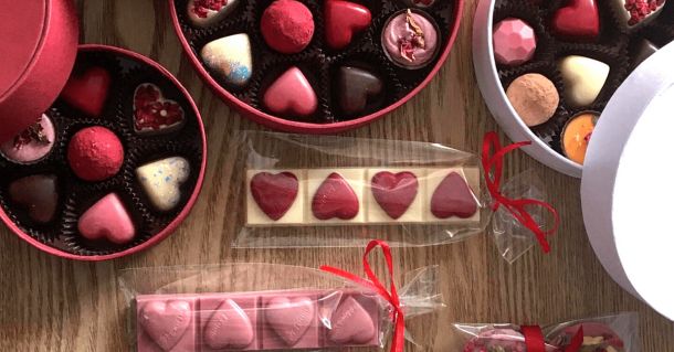 originalni pokloni za valentinovo rucno radena cokolada