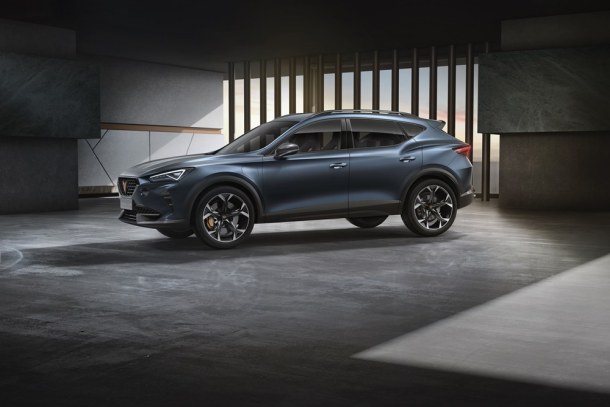 cupra--formentor-e-2