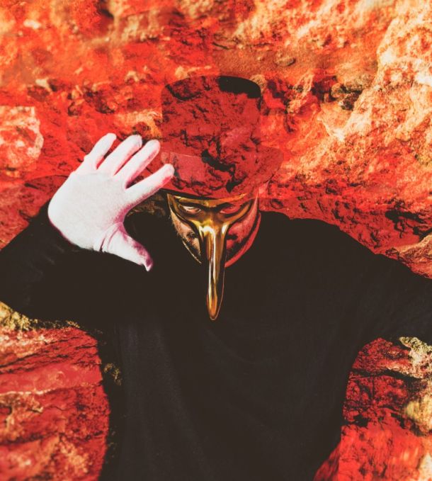 Claptone
