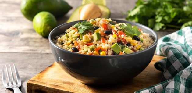 Brza salata od quinoe i tofua za sve koji drže dijetu ili žele zdravi obrok
