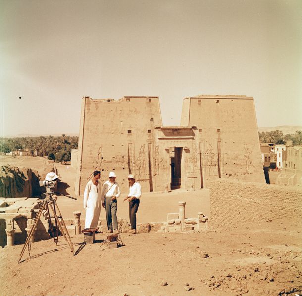 antun-markic-ispred-hrama-u-edfuu