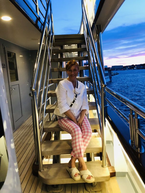 diana miklos krstranje jahta freedom