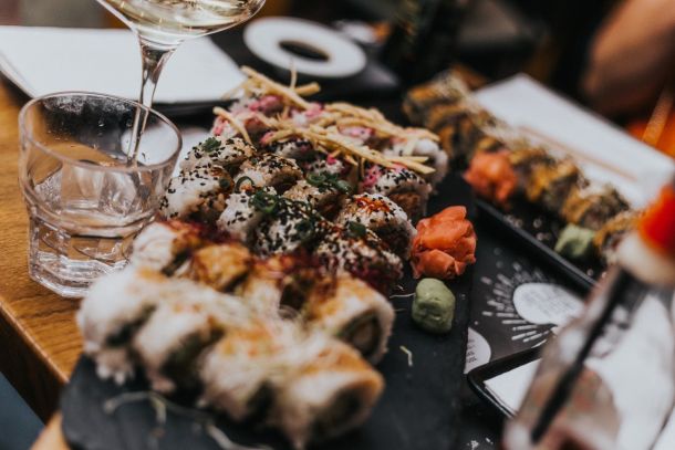 restoran bar sushi zagreb marticeva Jellyfish in Space