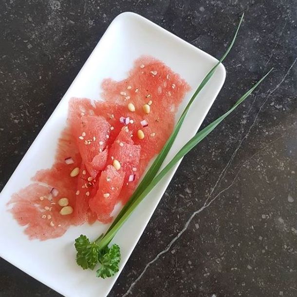 Carpaccio s lubenicom i lososom