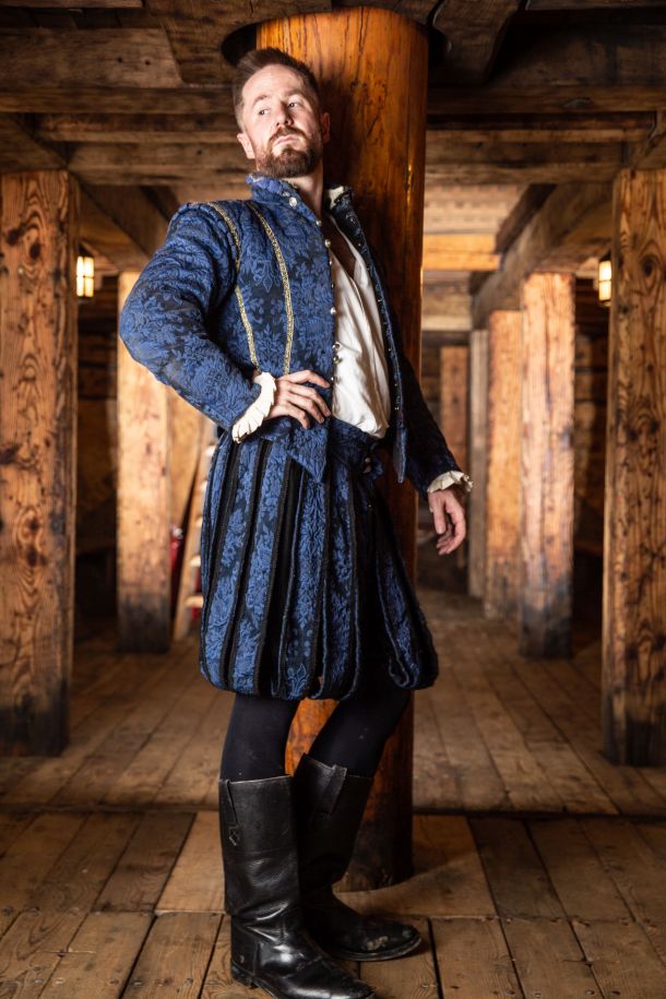 predstava bijedan glumac A Poor Player - Photography by Greg Goodale