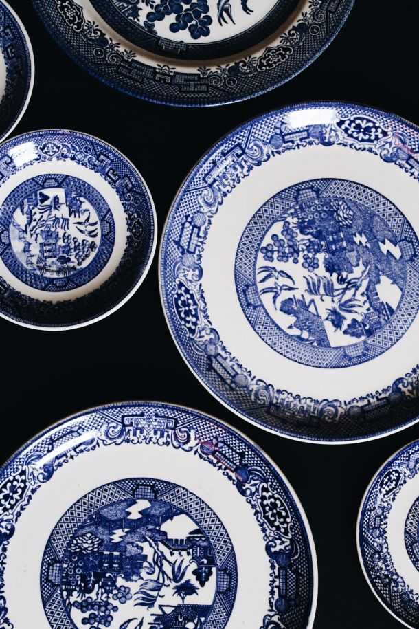 klasican porculan tanjuri