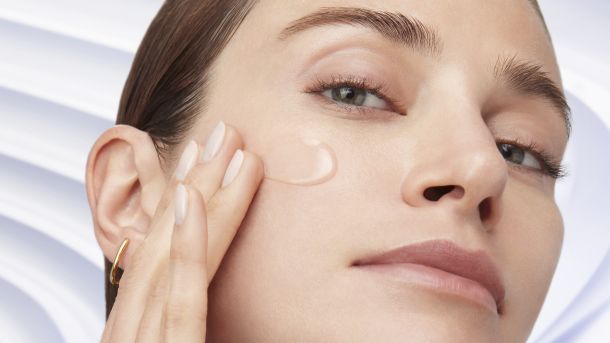 regenerativni serum za lice